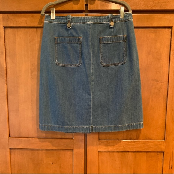 Ann Taylor Loft/Jean Skirt/Size 10 - Picture 10 of 14